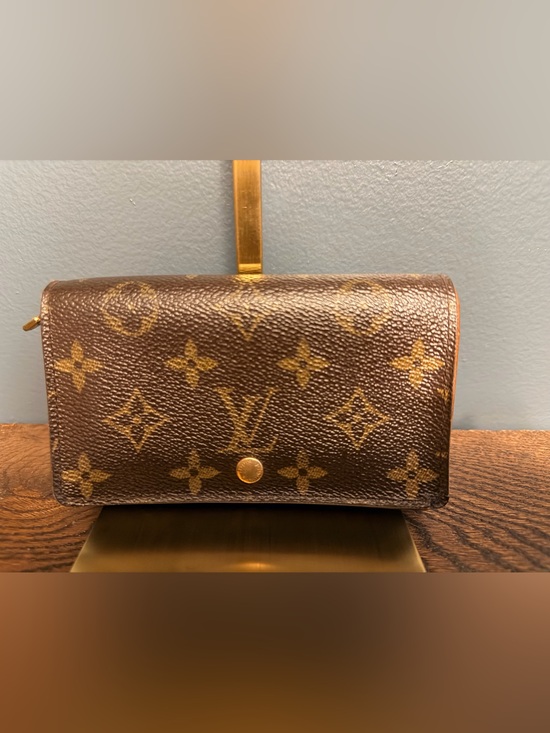 Louis Vuitton Handbags - Louis Vuitton Monogram Porte Monnaie Tresor Canvas Brown and Gold Wallet